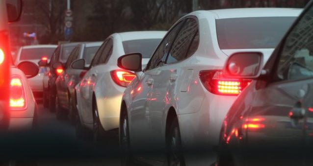 Self-driving acceptance down 18% in two years, awareness up